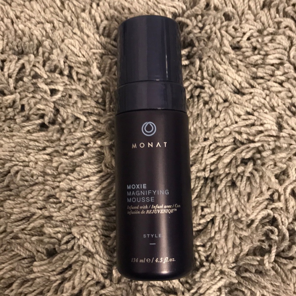 Monat Moxie Magnifying Mousse